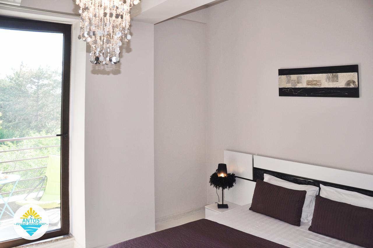 Antos Deluxe Apartment Constanta Luaran gambar