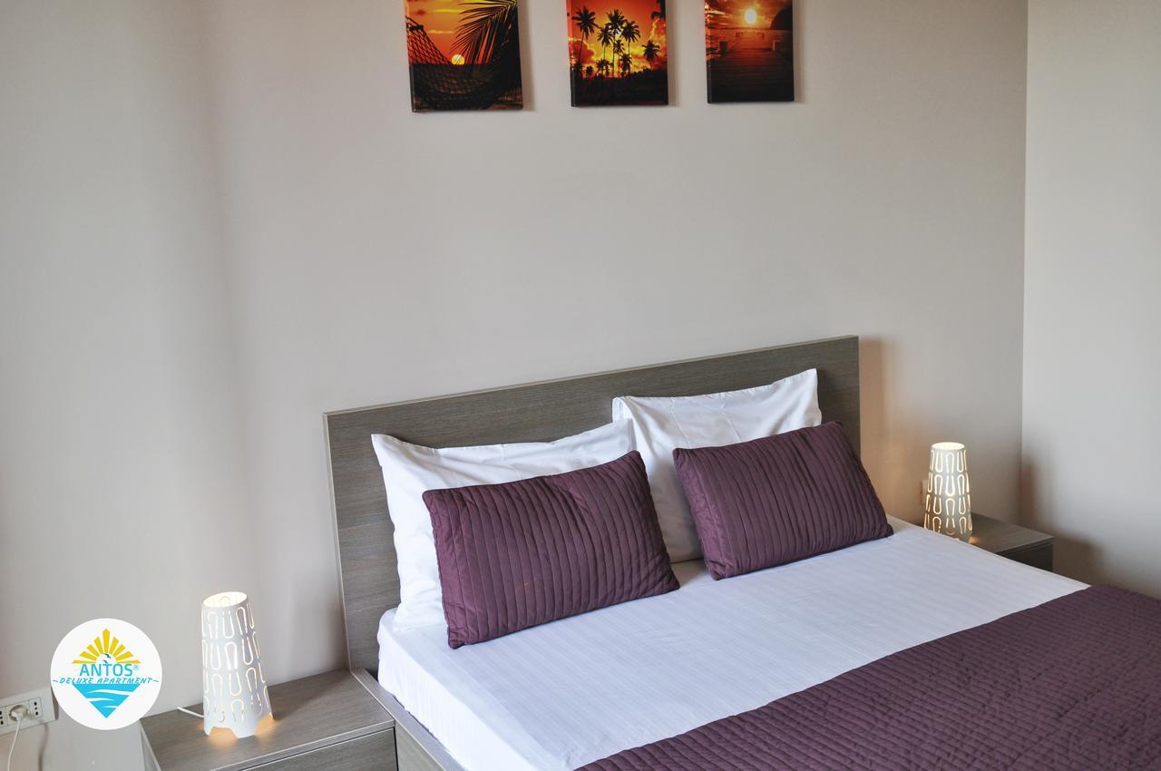 Antos Deluxe Apartment Constanta Luaran gambar