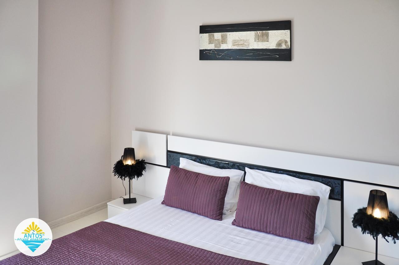 Antos Deluxe Apartment Constanta Luaran gambar