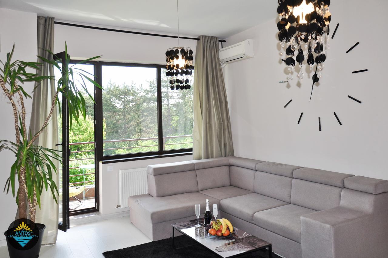 Antos Deluxe Apartment Constanta Luaran gambar