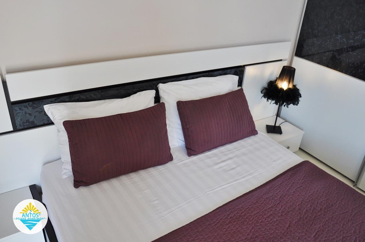 Antos Deluxe Apartment Constanta Luaran gambar