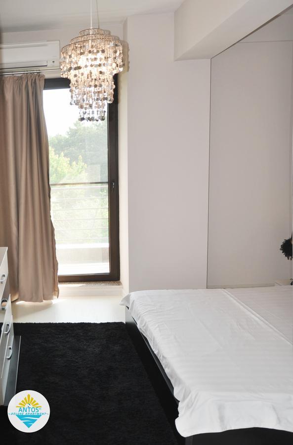 Antos Deluxe Apartment Constanta Luaran gambar