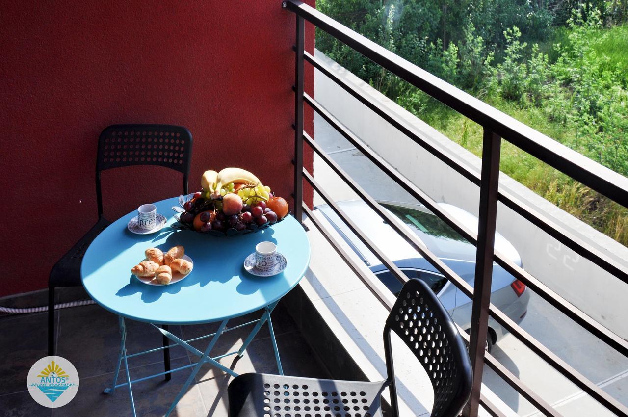 Antos Deluxe Apartment Constanta Luaran gambar