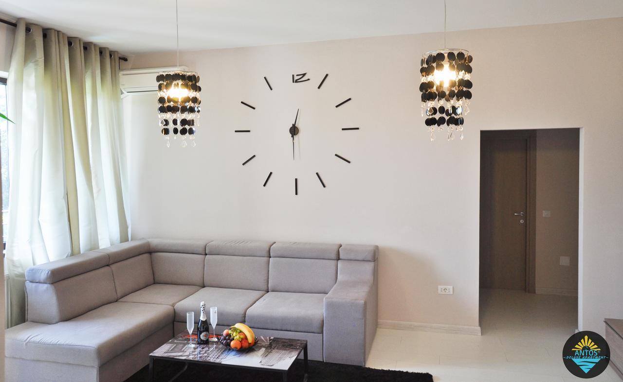 Antos Deluxe Apartment Constanta Luaran gambar