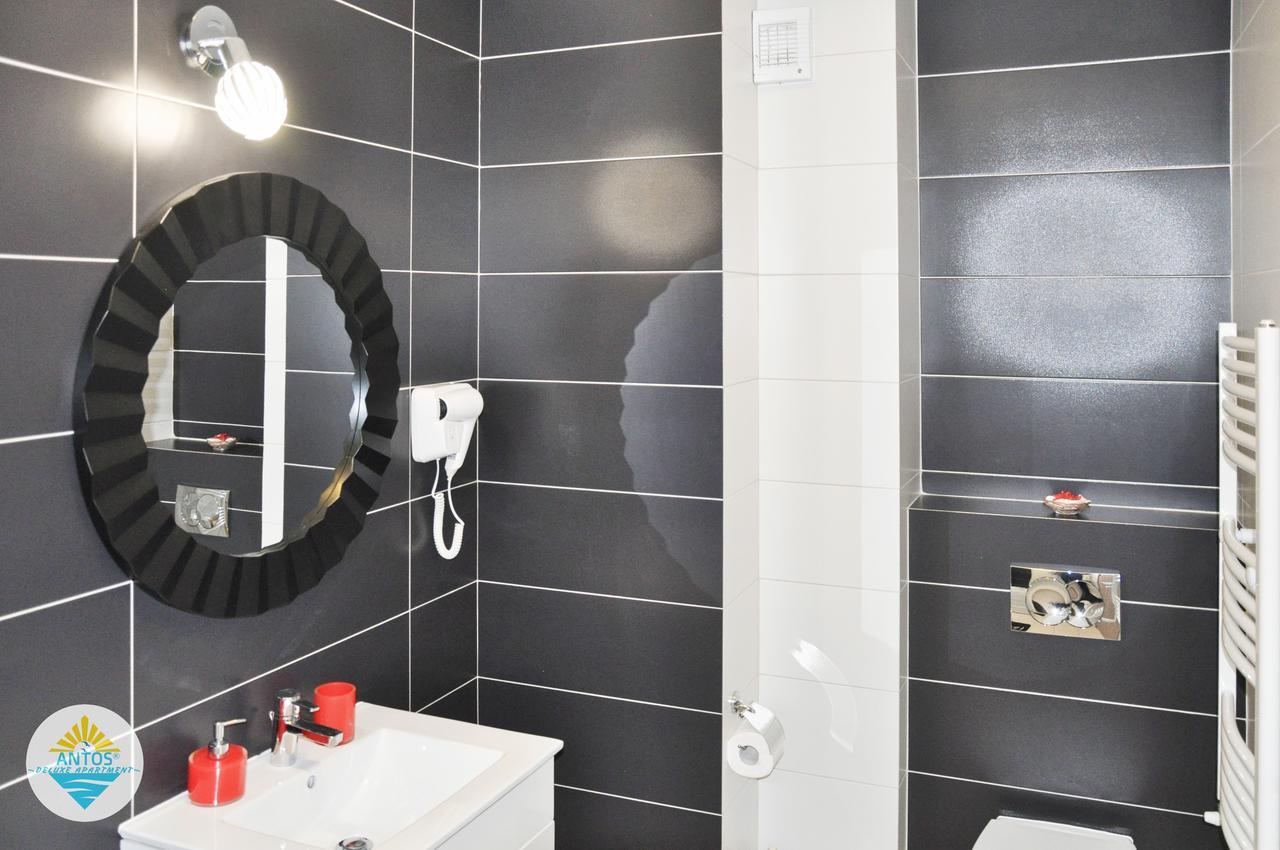 Antos Deluxe Apartment Constanta Luaran gambar